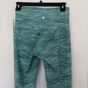Lululemon women’s wunder under leggings Size 6